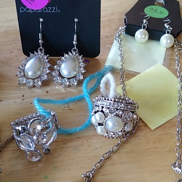 Paparazzi Bridal Lot - Picture 2 of 4